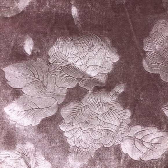 Urban Outfitters Velvet Floral Tube Top - Picture 2 of 4